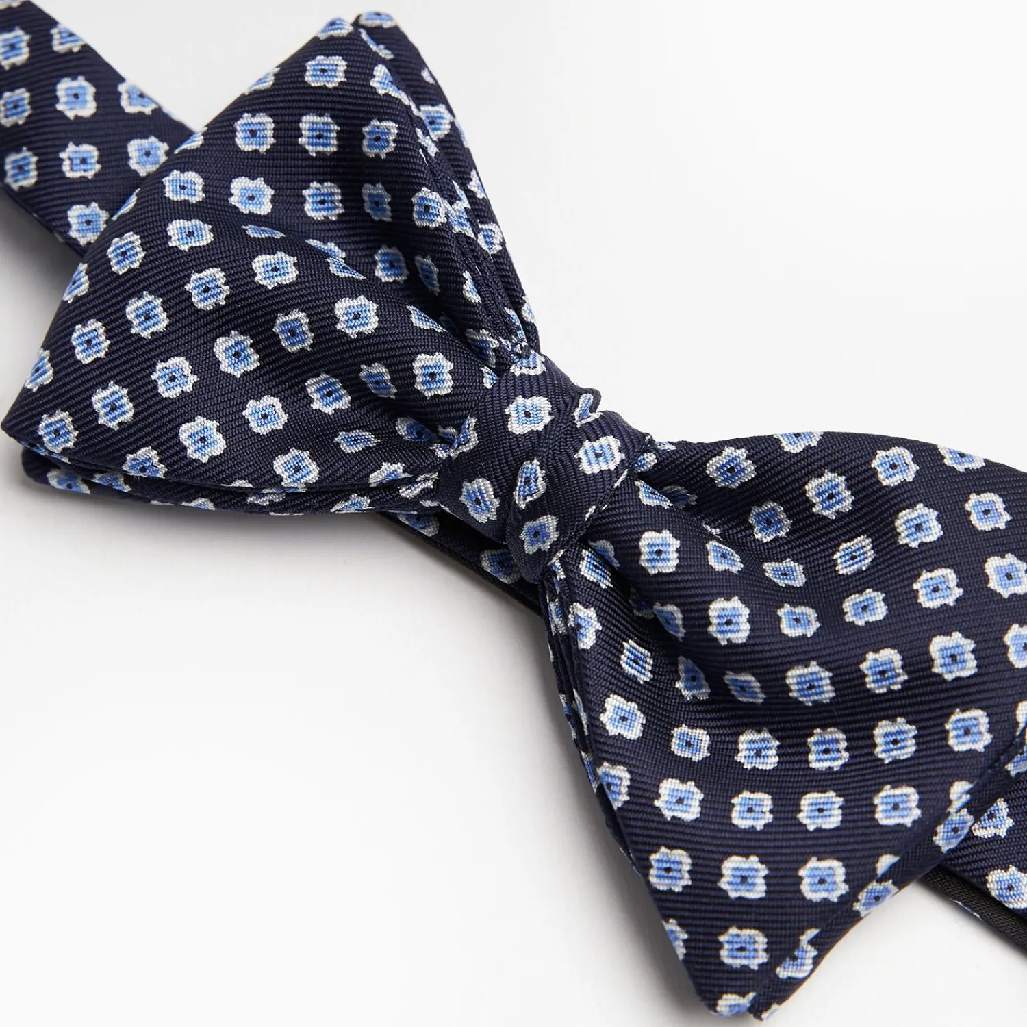 Dark Blue Pre-Knotted Silk Bowtie- Small Flower Pattern>E.Marinella Shop