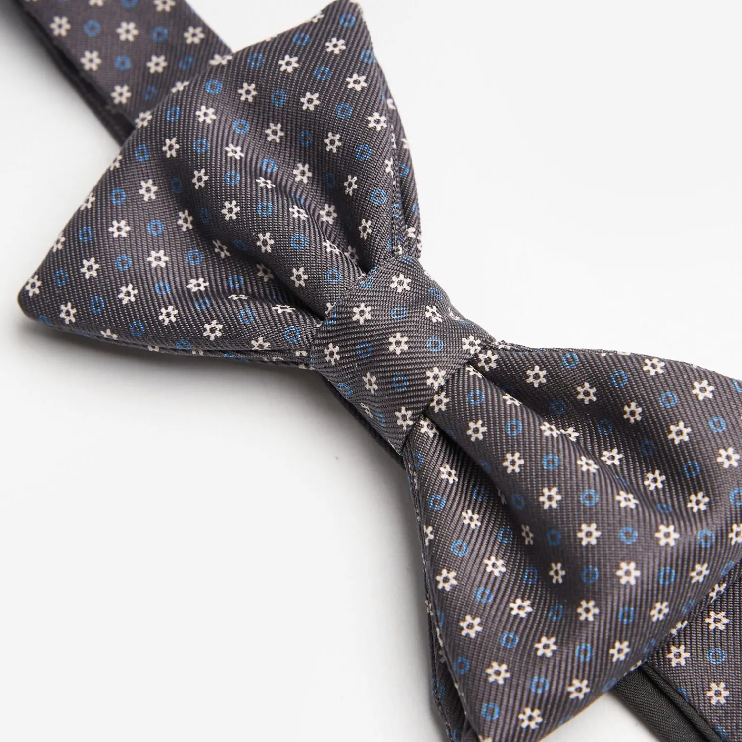 Dark Grey Pre-Knotted Silk Bowtie- Small Flower Pattern>E.Marinella Hot