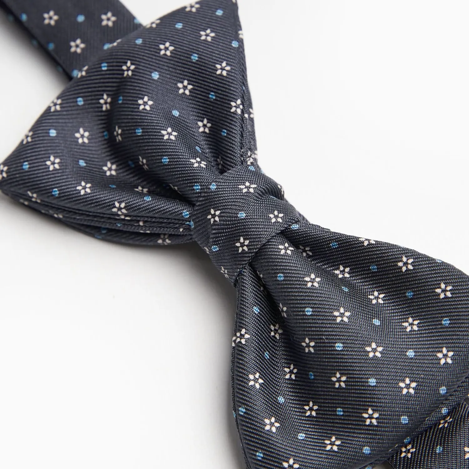 Dark Grey Pre-Knotted Silk Bowtie - Small Flower Pattern>E.Marinella New